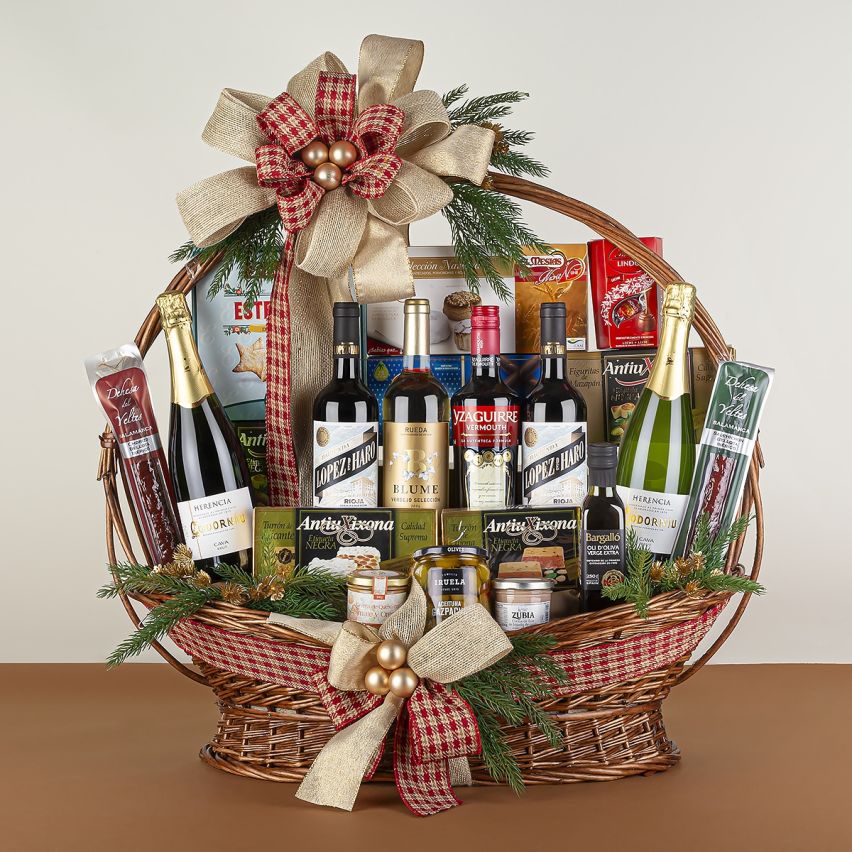 Cesta de Navidad Tradicional con Turrones Antiu Xixona