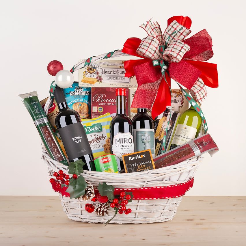 Elegante cesta de Navidad con vermouth, vino, Chorizo Ibérico y dulces
