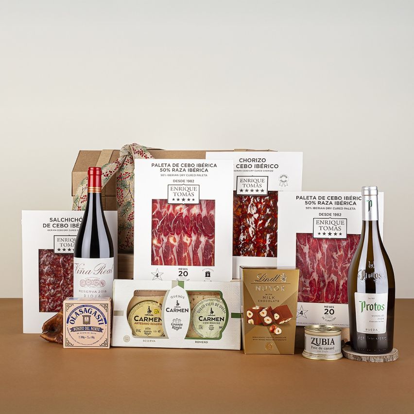 Baúl de Navidad con Loncheado de Paleta Enrique Tomás y Foie Trufado