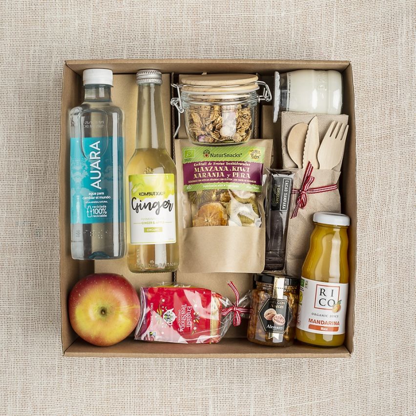 Desayuno 1 Healthy - Kombutxa, Agua Auara y Zumo Ecológico