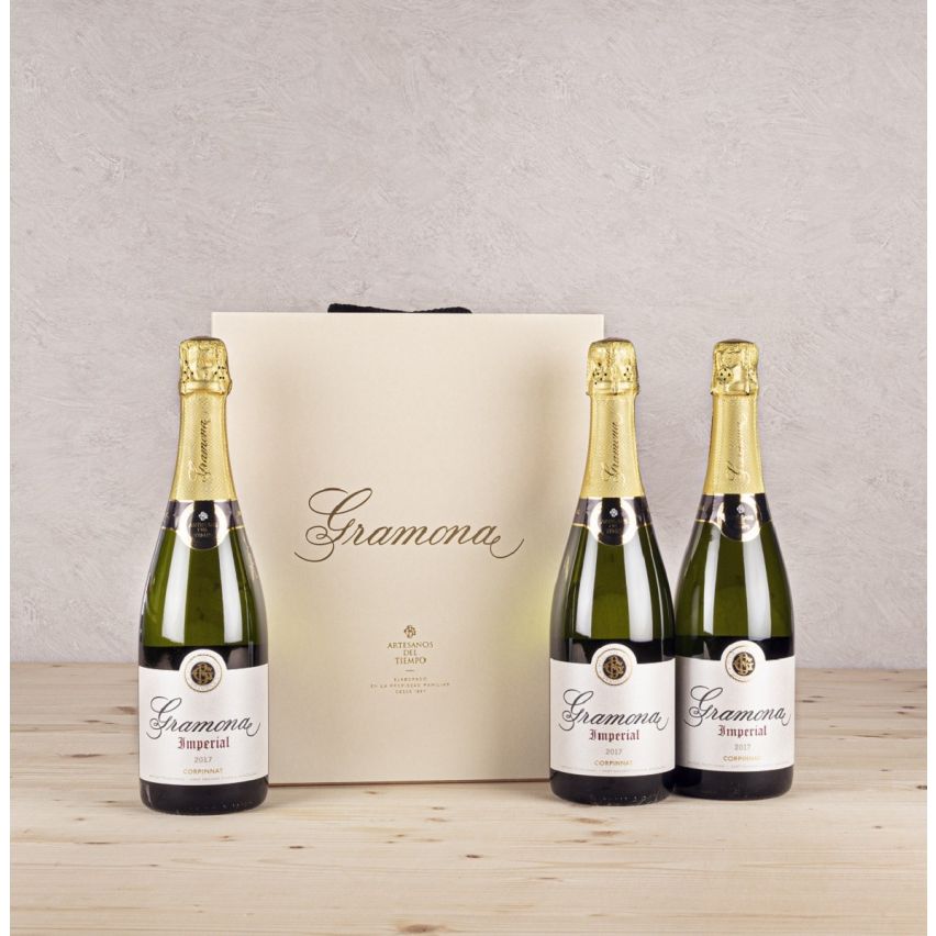 Estuche Gramona con 3 Botellas de Corpinnat Ecológico