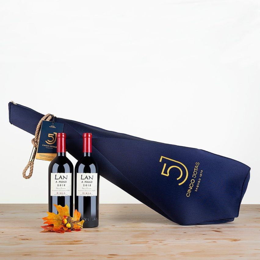 Lote J-12 con Jamón de Bellota 100% Ibérico Cinco Jotas y LAN a Mano