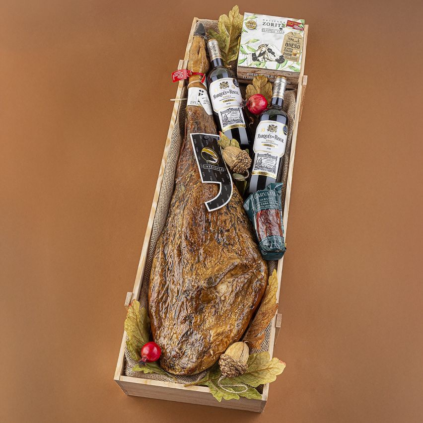 Lote J-11 con Jamón Ibérico de Bellota Iberjabug en Caja Jamonera de Madera