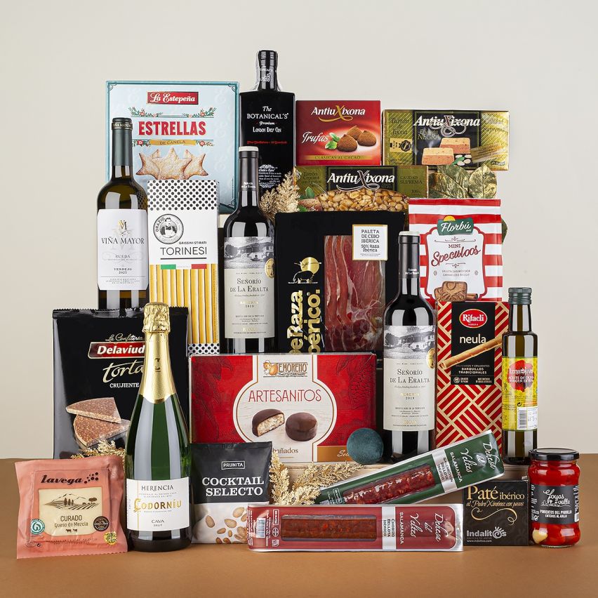 Lote de Navidad con Rioja Reserva y Ginebra The Botanical's