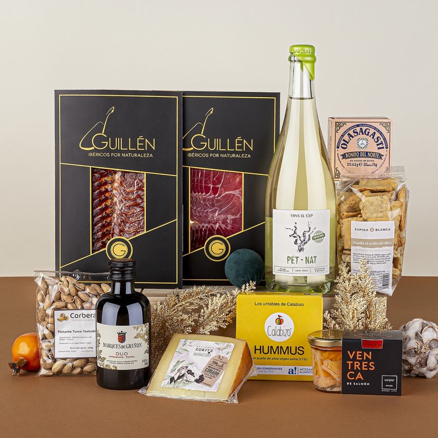 Lote de Navidad Premium Alto en Proteina con Ibéricos y Conservas