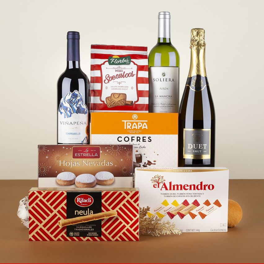 Lote de Navidad Gourmet con Vinos y Dulces Tradicionales