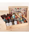 Cesta de Navidad Gourmet con Vino y Dulces navideños
